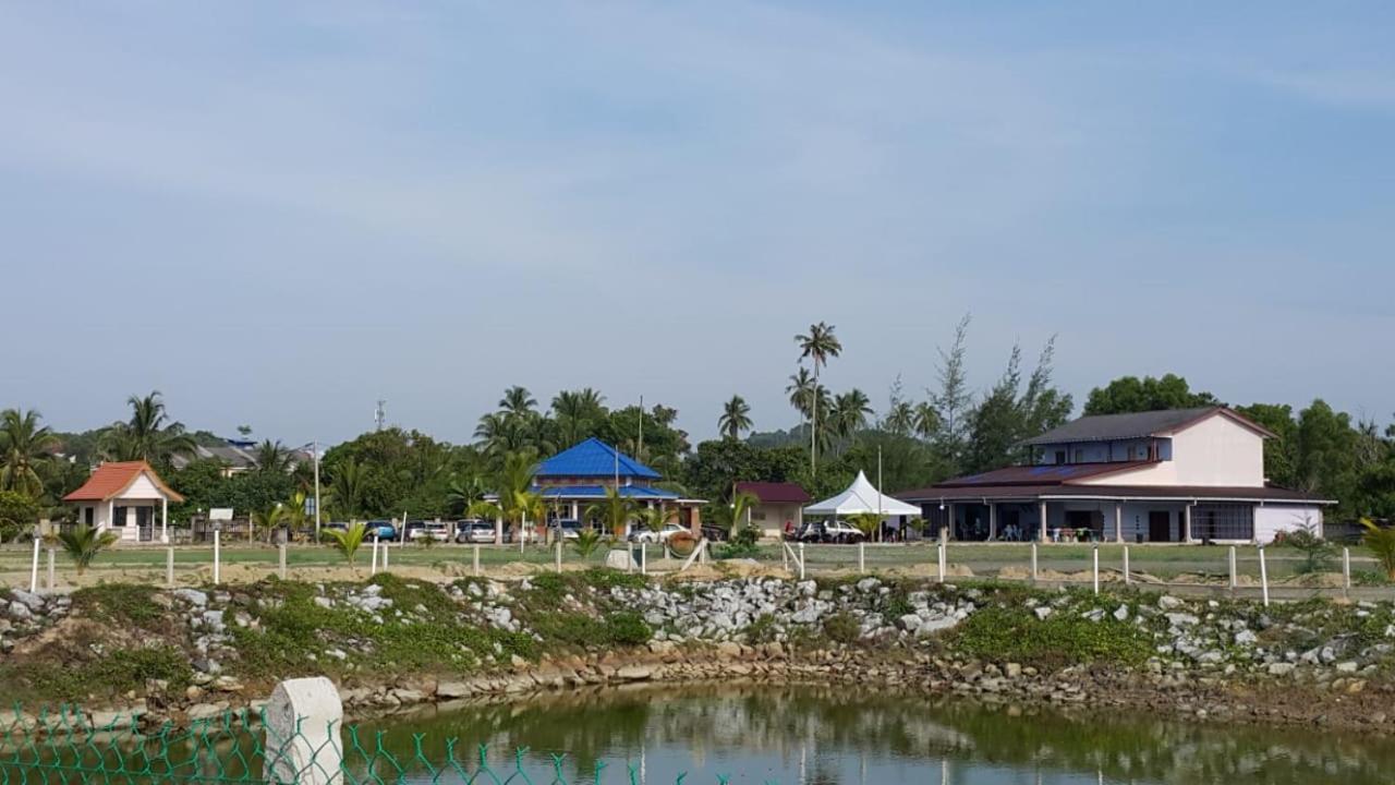 Kanza Beach Inn Marang Exteriér fotografie