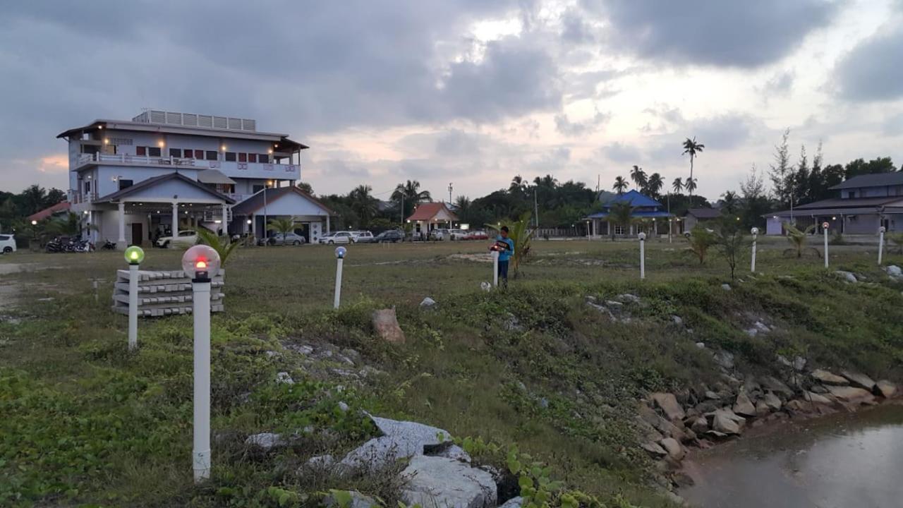 Kanza Beach Inn Marang Exteriér fotografie