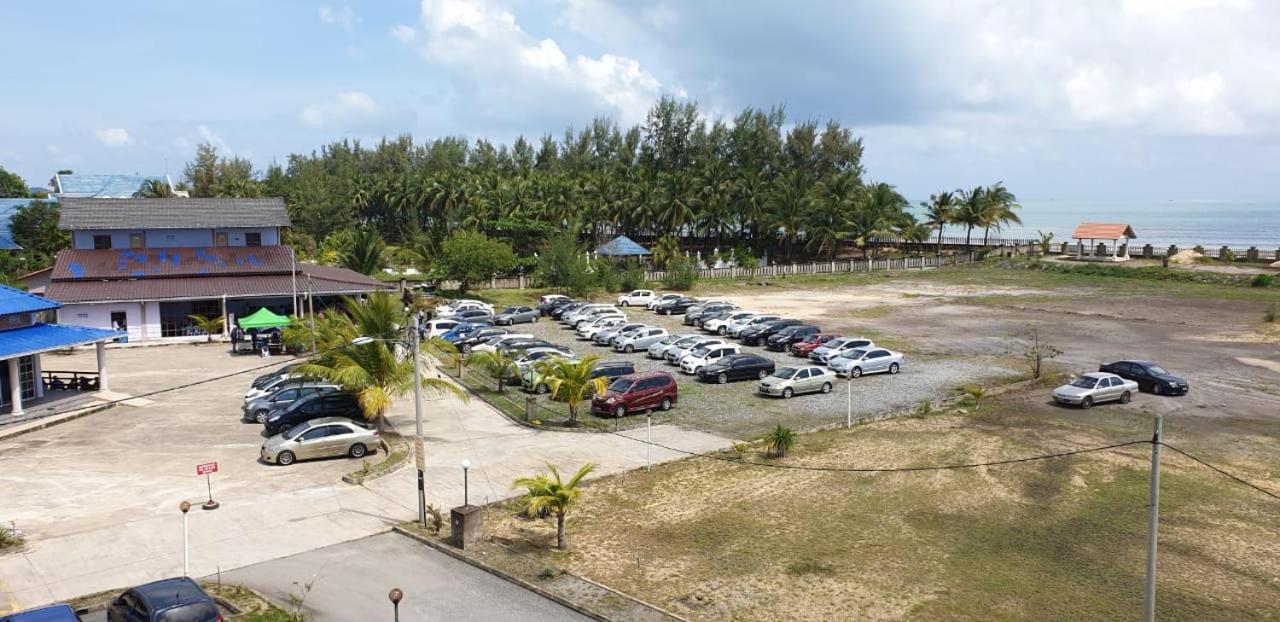 Kanza Beach Inn Marang Exteriér fotografie